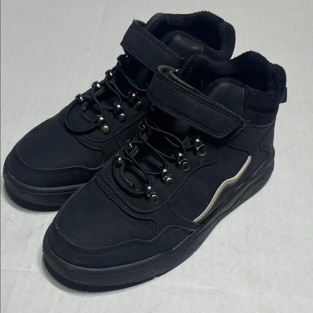 Tommy Bahama black durable